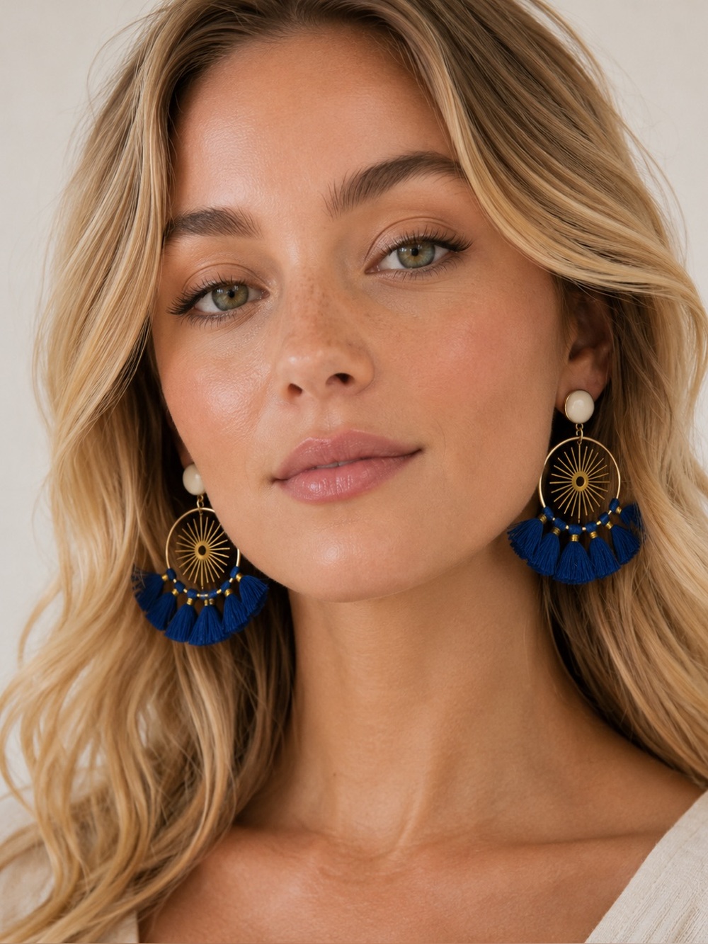🌼HANDMADE🌼 Bohemian Sunburst Tassel Earrings, Cream and Blue